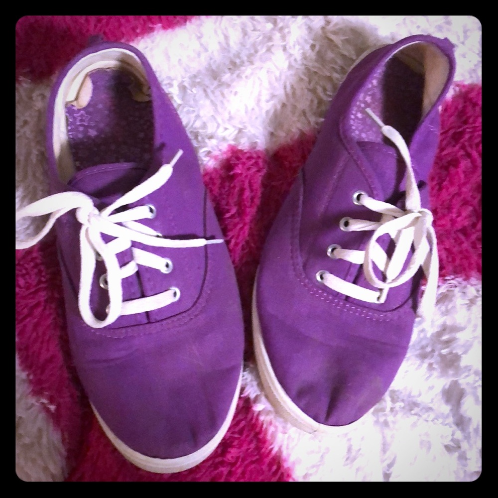 Purple and white shoes size 6